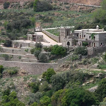 Anastasia Luxury